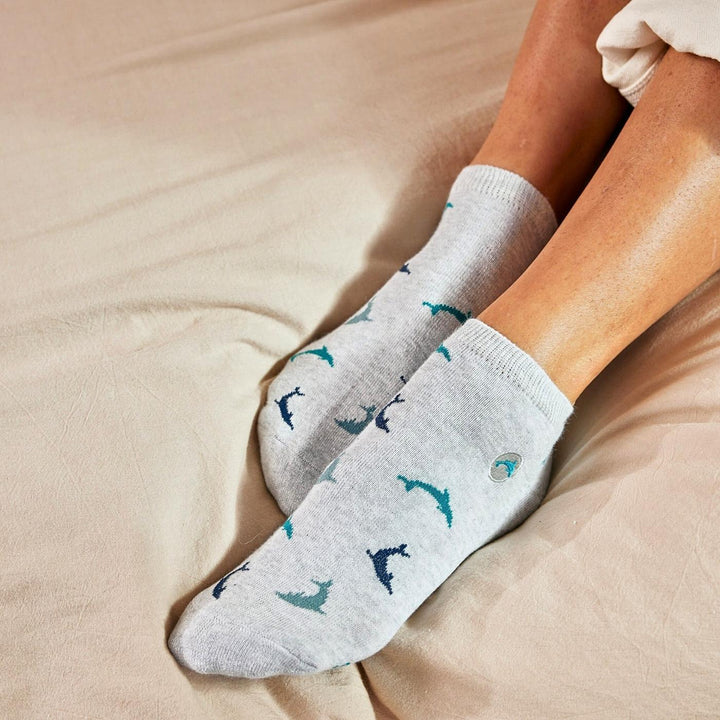 Environmentally Friendly Ankle Socks that Protect Dolphins