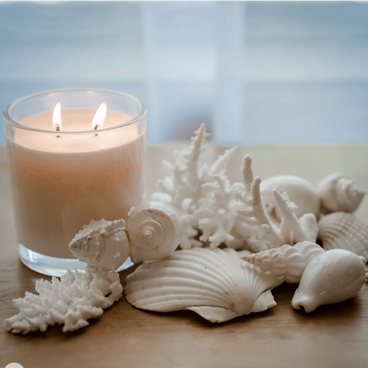 This Ocean Breeze soy candle offers a clean, organic burn up to 80 hours. Refill any empty candle container to help light homes for domestic violence survivors.