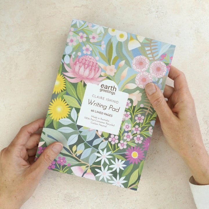 Earth Greetings Bush Bouquet. Eco friendly, Australian Made, 100% recycled writing paper. Write lovely letters and pretty up your desk space with this luxurious A5 Writing Pad.